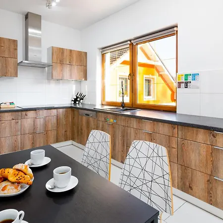 Kora Cieplice Apartment *