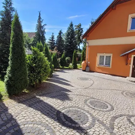 Kora Cieplice Apartment Jelenia Gora