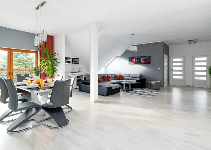 Kora Cieplice Апартаменты